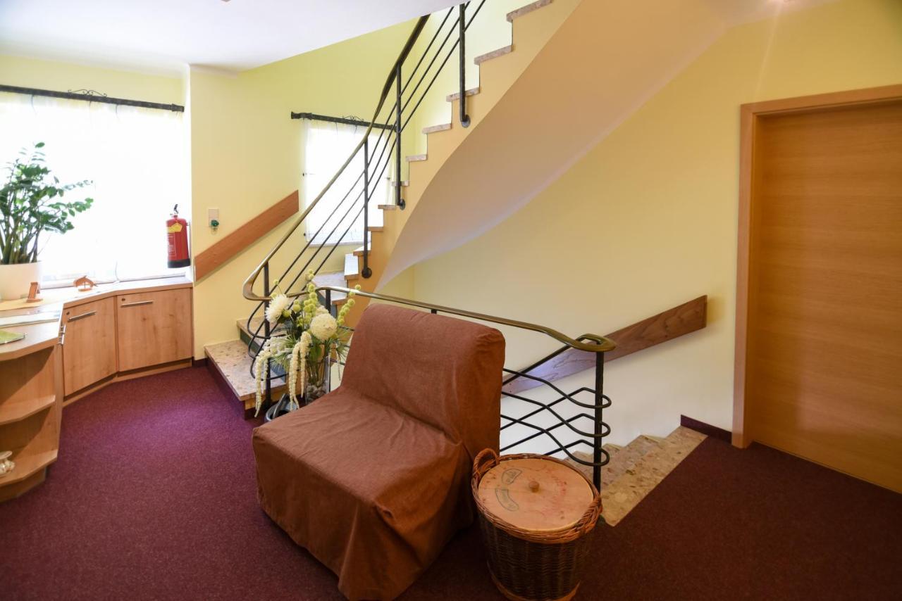 Pension Seiwald In Koetschach Kaernten エクステリア 写真
